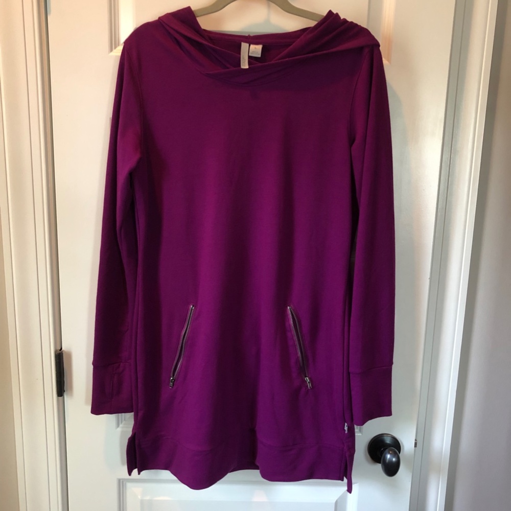BCG L Magenta colored Tunic